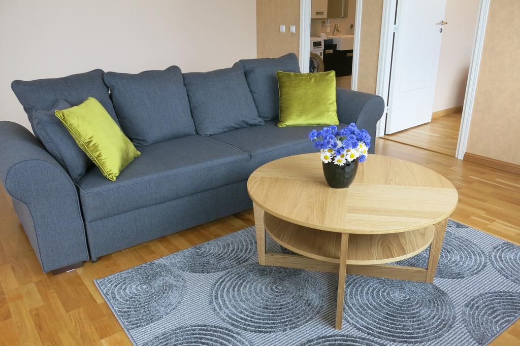 - City Center Apartment *
